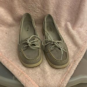 Grey Sperrys